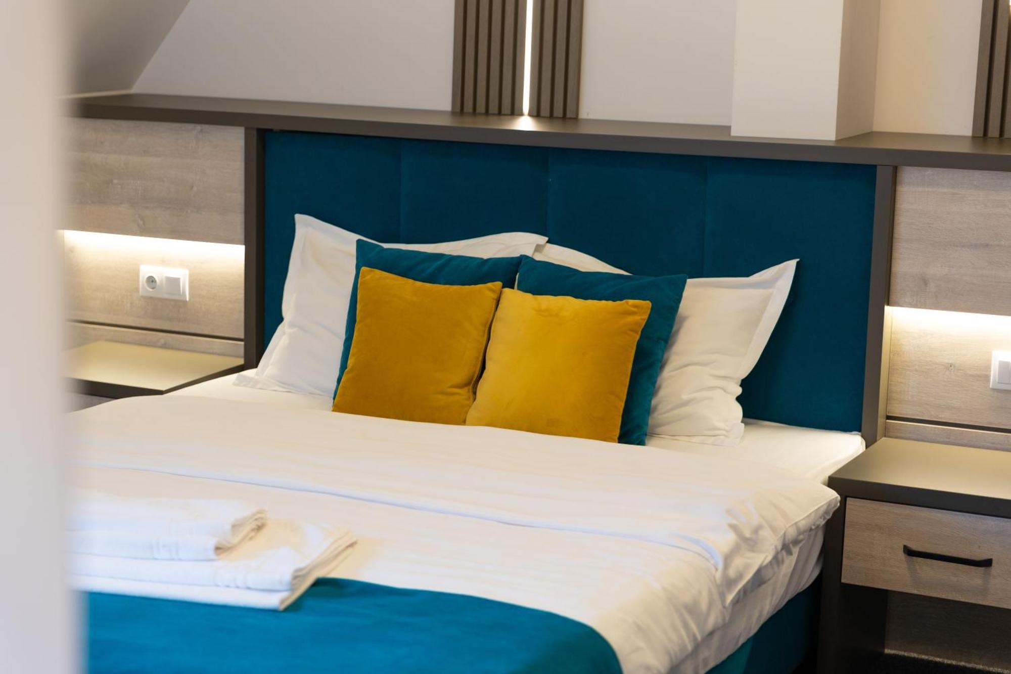 Loft By Lumiere Sibiu Hotel Екстериор снимка