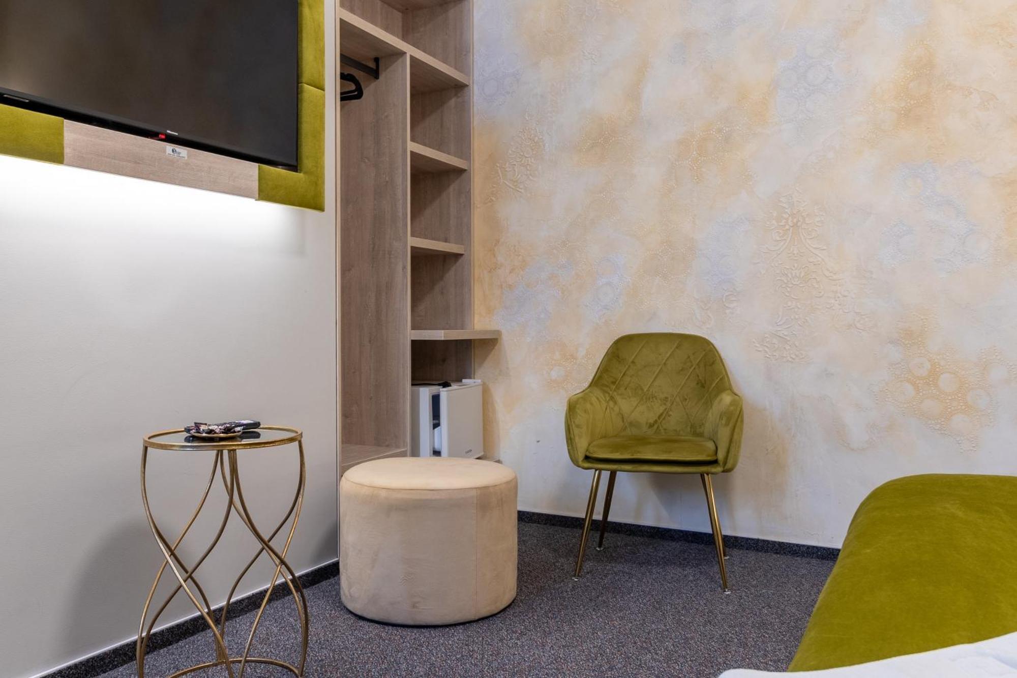 Loft By Lumiere Sibiu Hotel Екстериор снимка