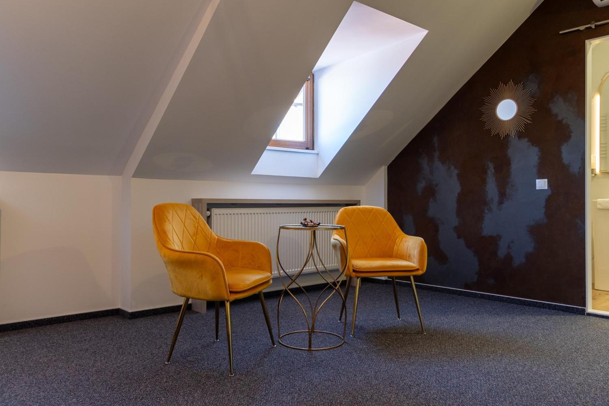 Loft By Lumiere Sibiu Hotel Екстериор снимка