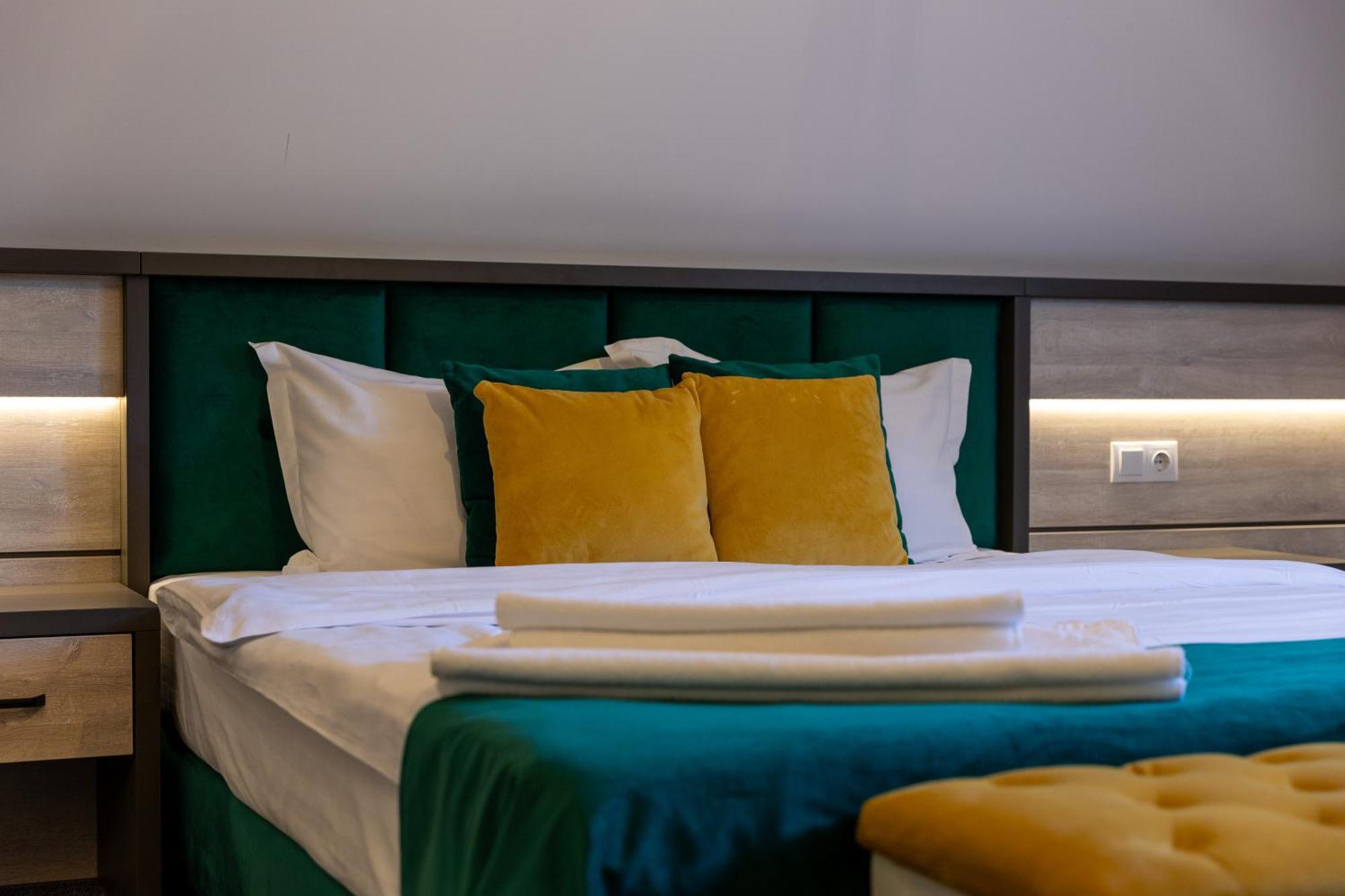 Loft By Lumiere Sibiu Hotel Екстериор снимка