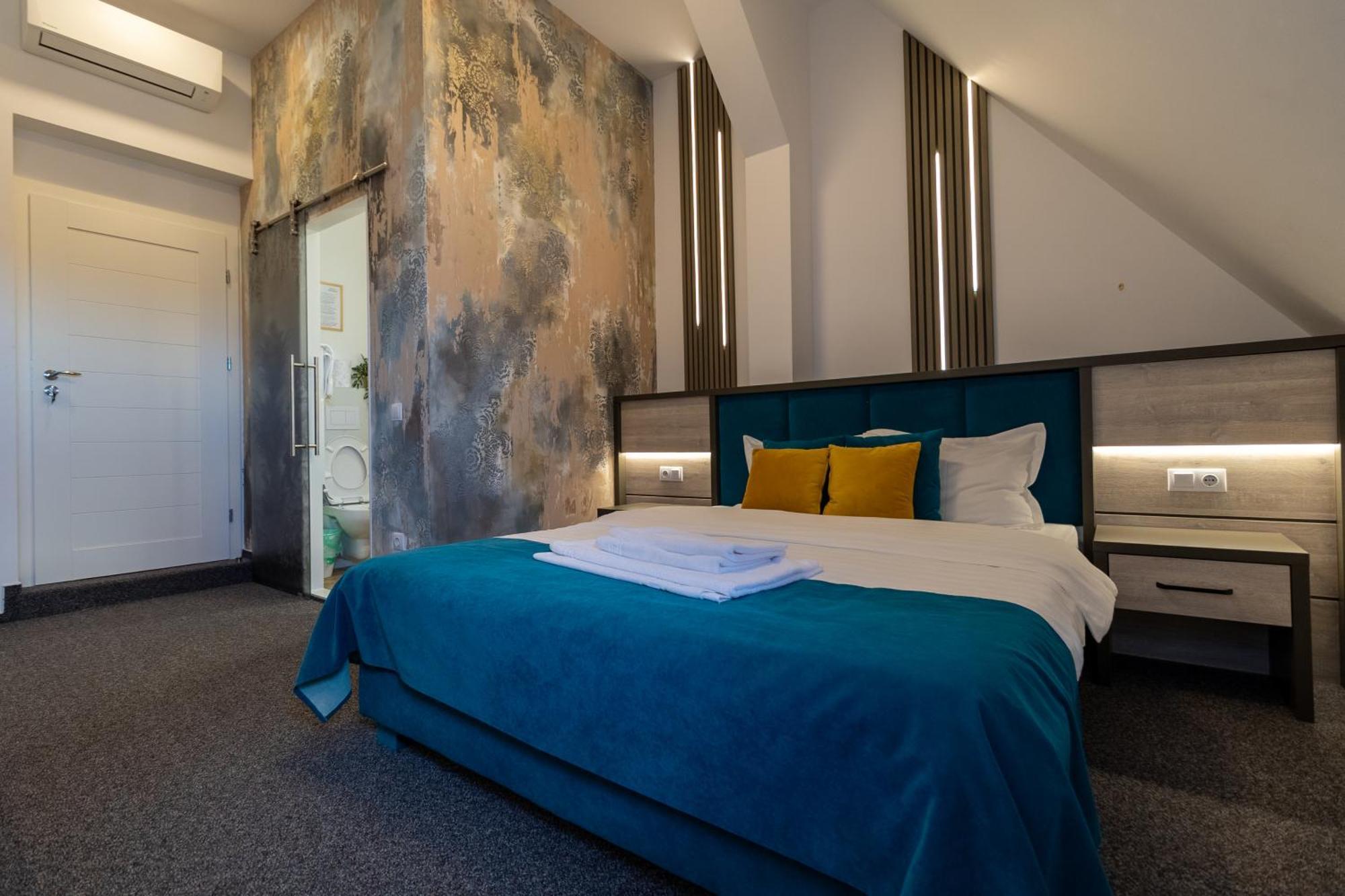 Loft By Lumiere Sibiu Hotel Екстериор снимка