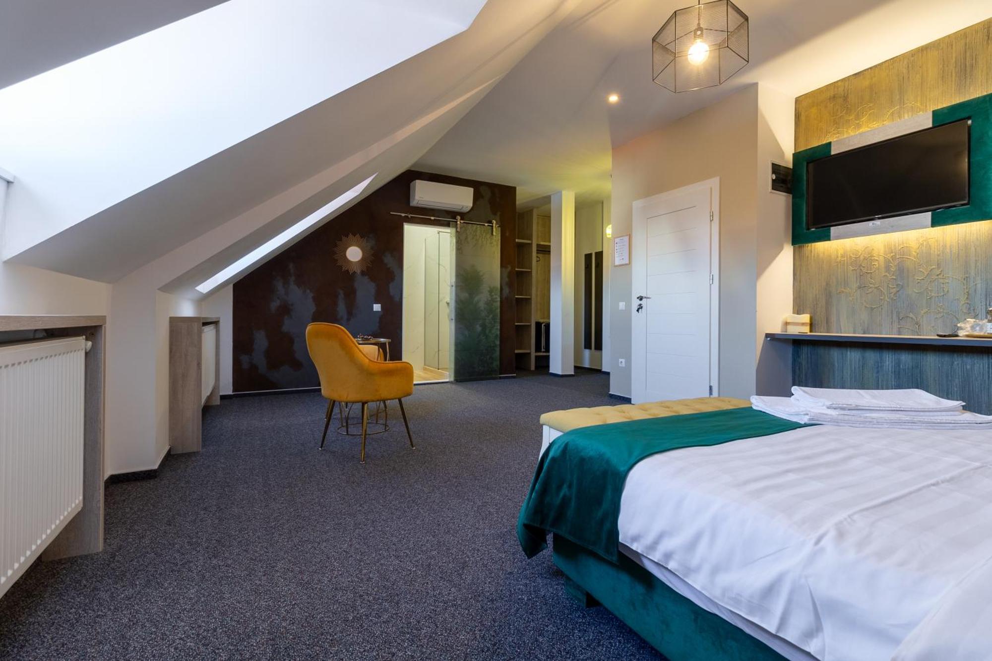 Loft By Lumiere Sibiu Hotel Екстериор снимка