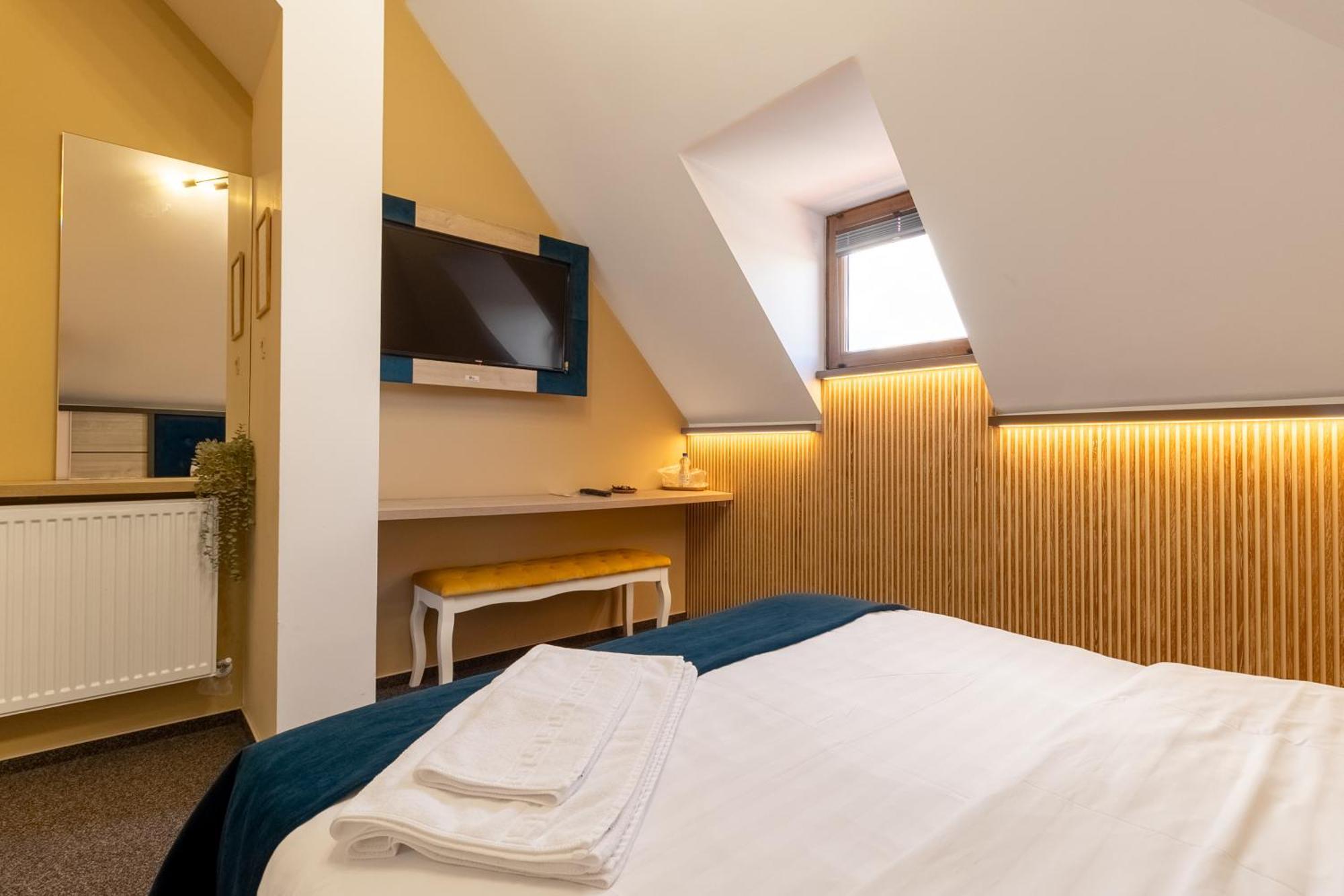 Loft By Lumiere Sibiu Hotel Екстериор снимка