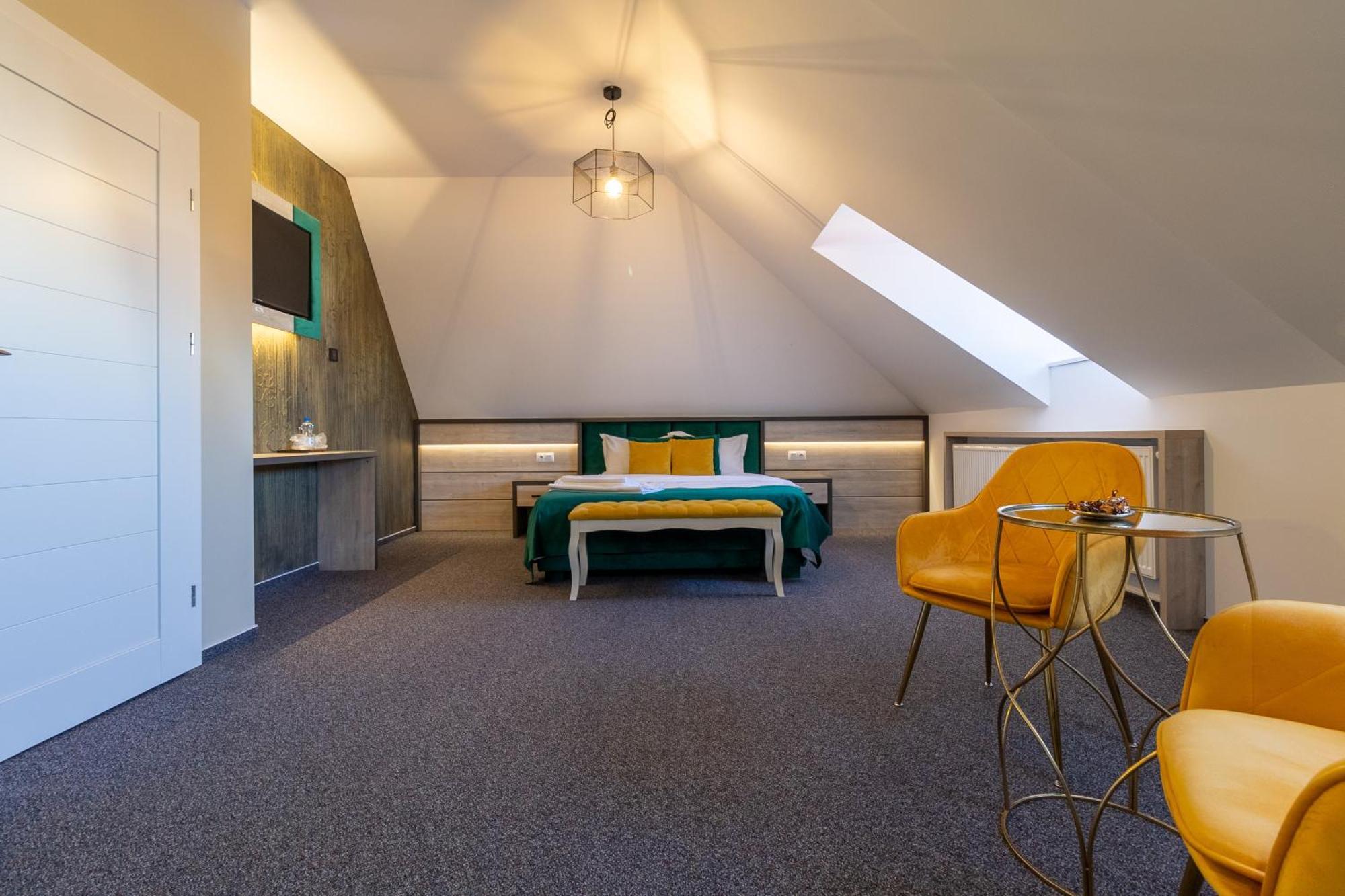 Loft By Lumiere Sibiu Hotel Екстериор снимка